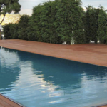 Pool kindersicher machen – sicherer Familienpool im Garten