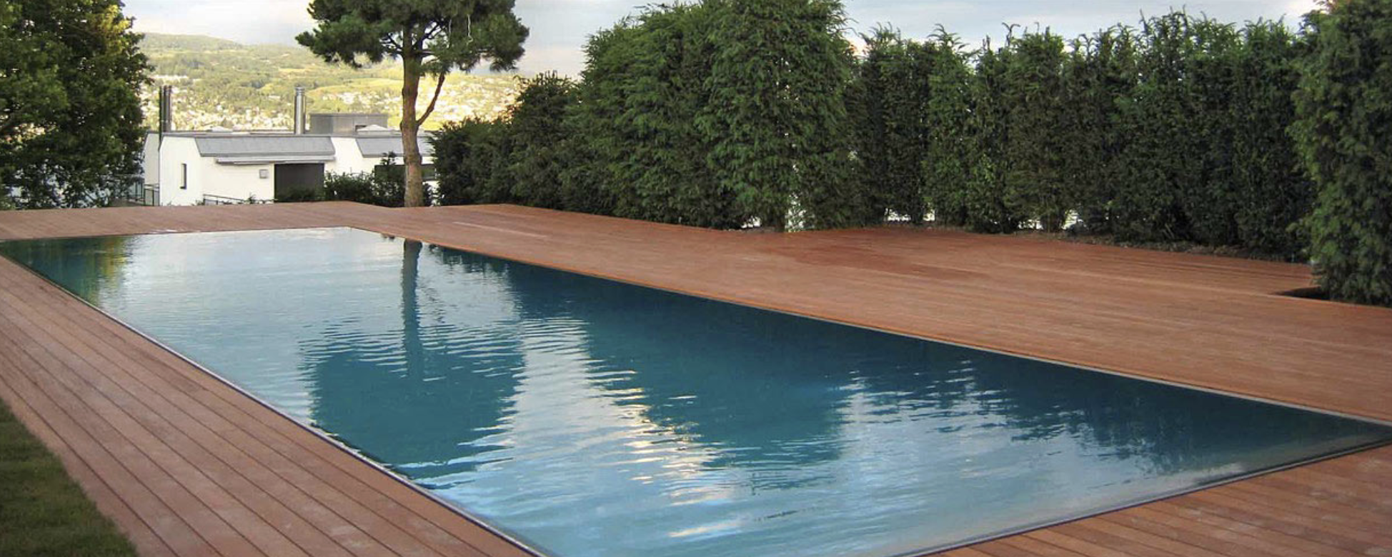 Pool kindersicher machen – sicherer Familienpool im Garten